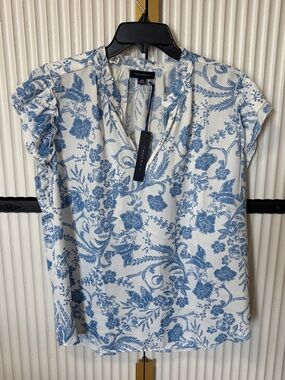 Tahari Blue & White Floral Split-Neck Ruffle Cap-Sleeve Blouse